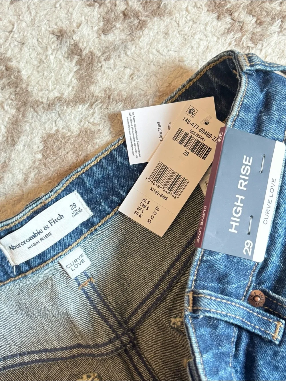 Abercrombie & Fitch NWT High Rise Denim Shorts 3” Rigid Jean Curve Love